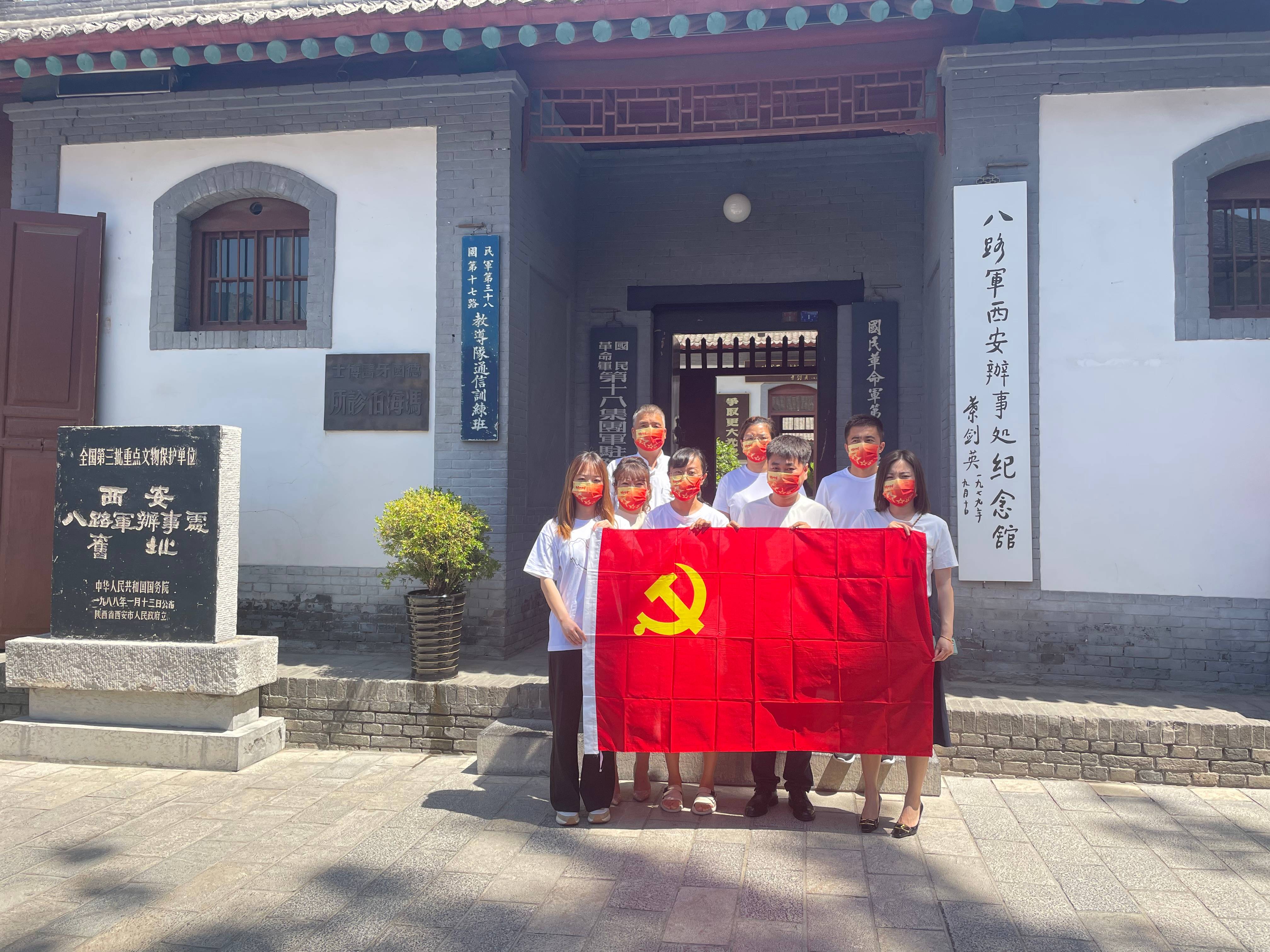 guan.jpg